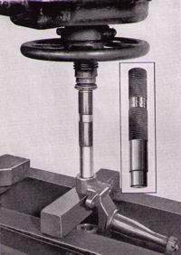 K-318 Steering Knuckle Bushing Driver